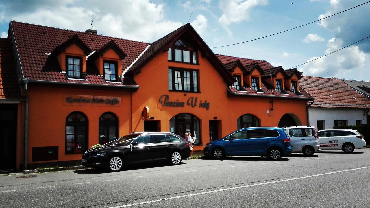 Penzion U Reky Vojkovice  Dış mekan fotoğraf